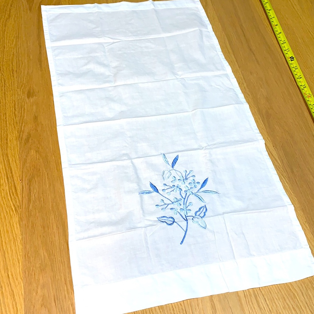 Gifts for Mom 🌸✨ ♥️Rare♥️🪻April Cornell Embroidered Fabric
